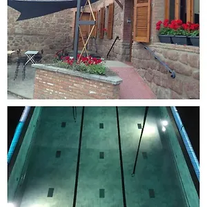  Сasa de vacaciones Hostal Sant Marti Premium España